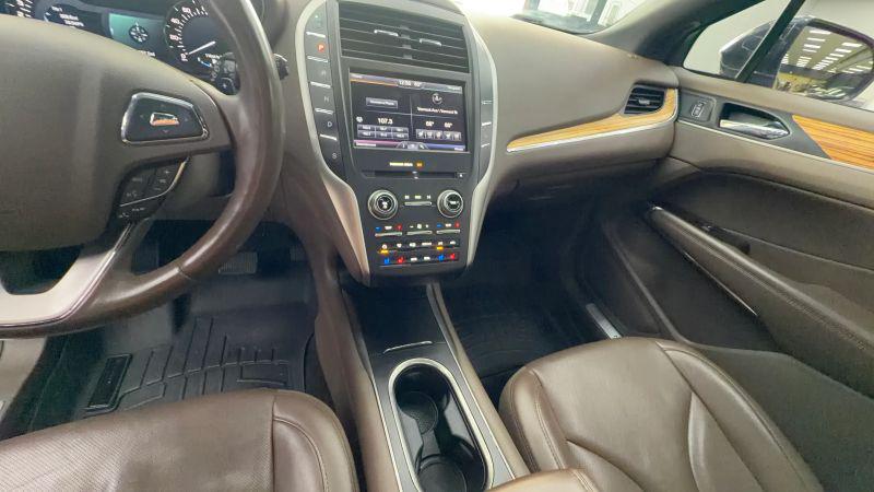 2015 Lincoln MKC Base