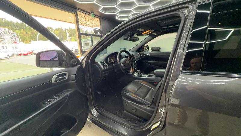 2021 Jeep Grand Cherokee Laredo X 4x4