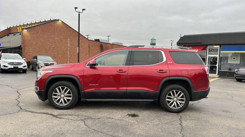 2019 GMC Acadia SLE-2