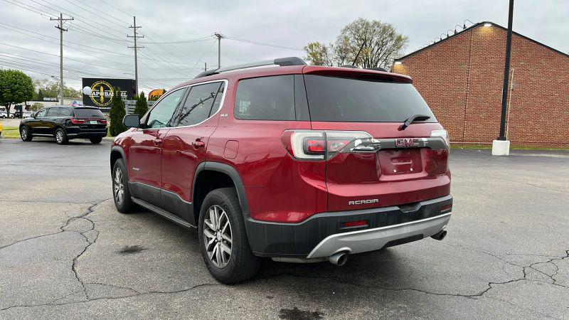 2019 GMC Acadia SLE-2