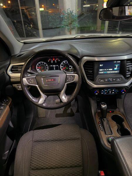 2018 GMC Acadia SLE-1