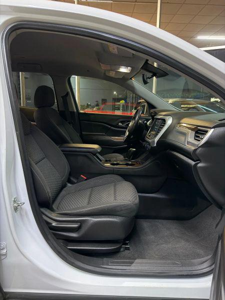 2018 GMC Acadia SLE-1