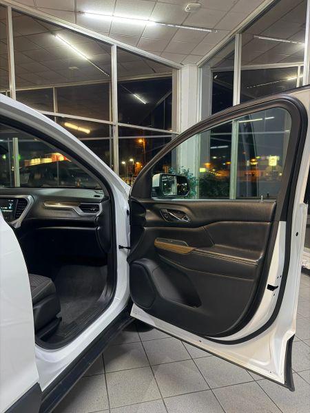 2018 GMC Acadia SLE-1