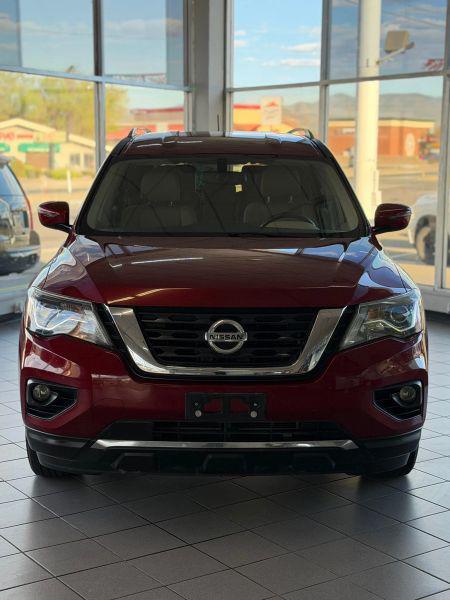 2018 Nissan Pathfinder SV