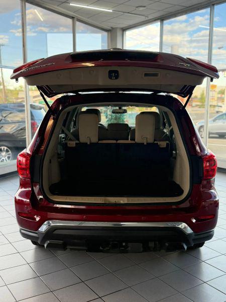 2018 Nissan Pathfinder SV