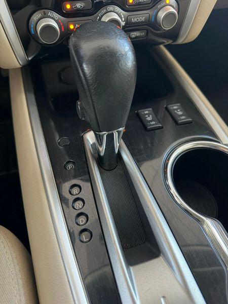 2018 Nissan Pathfinder SV