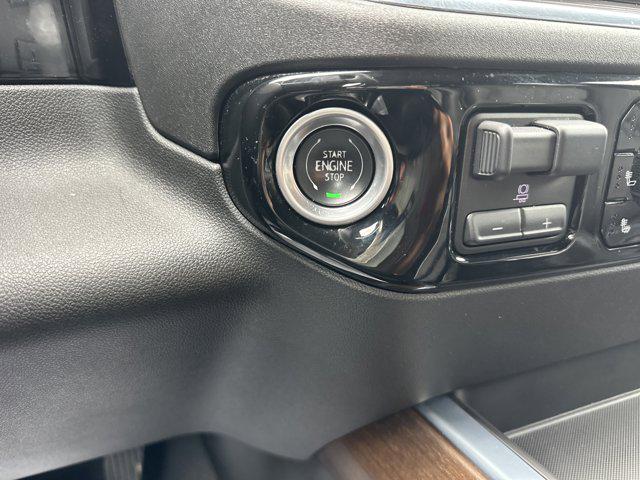 2024 Chevrolet Silverado 1500 4WD Crew Cab Short Bed High Country