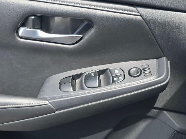 2023 Nissan Sentra SV Xtronic CVT