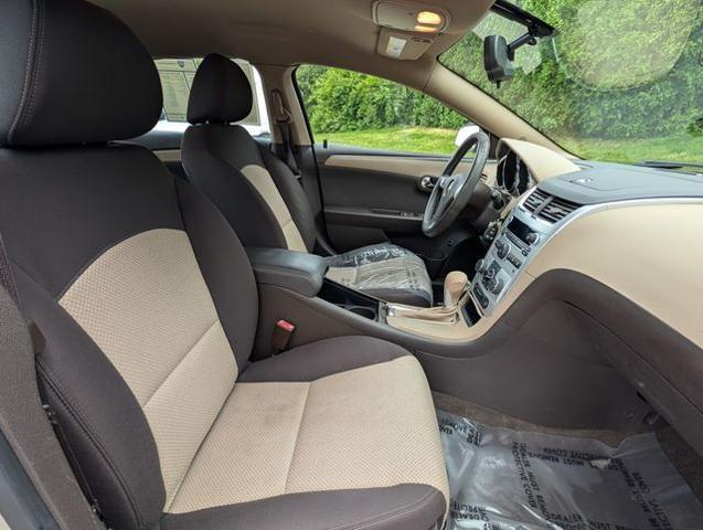 2012 Chevrolet Malibu LS
