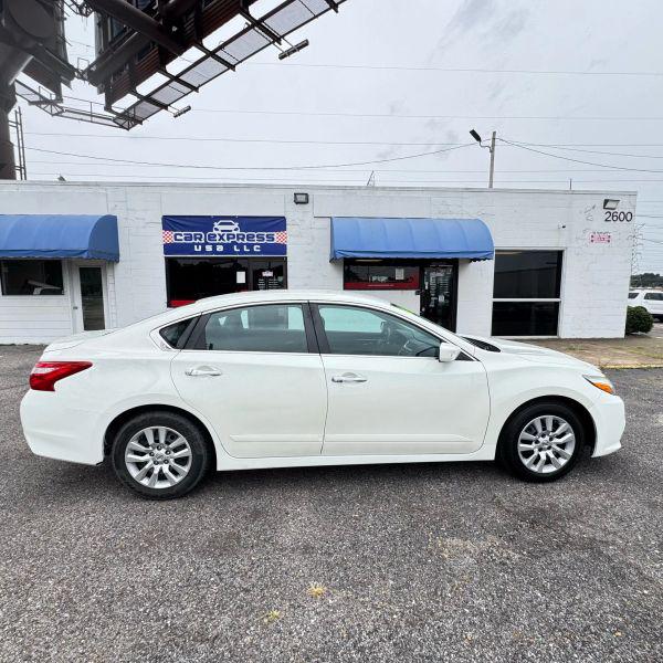 2016 Nissan Altima 2.5 S