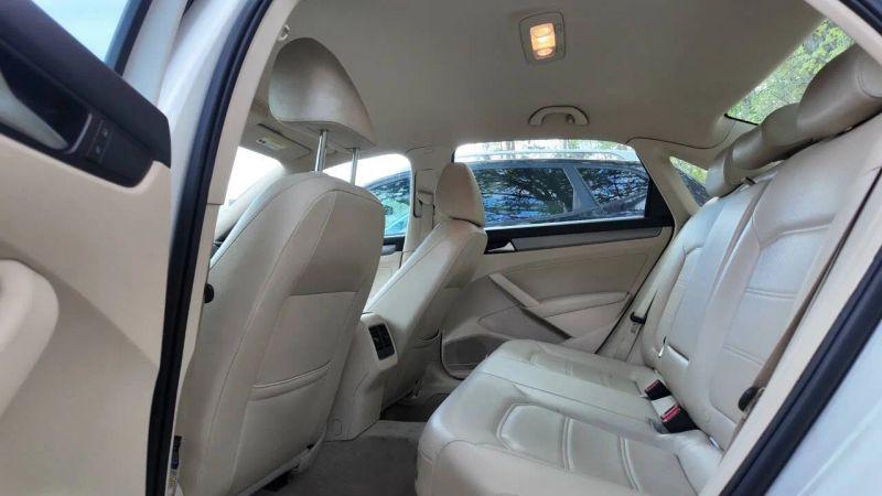2014 Volkswagen Passat 2.5L SE
