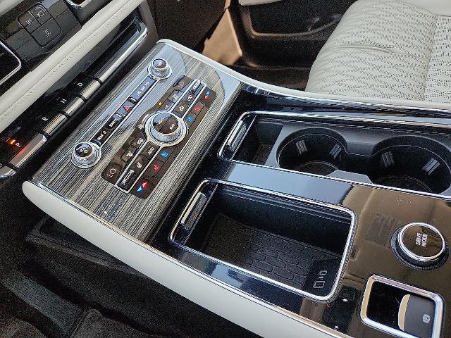 2020 Lincoln Aviator Black Label Grand Touring