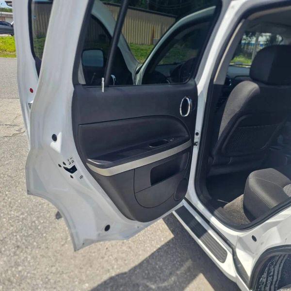 2011 Chevrolet HHR LT