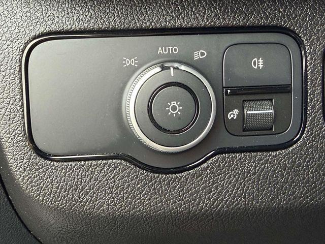 2025 Mercedes-Benz Sprinter 2500 Standard Roof 4-Cyl Diesel