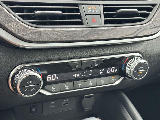 2025 Nissan Altima SV FWD