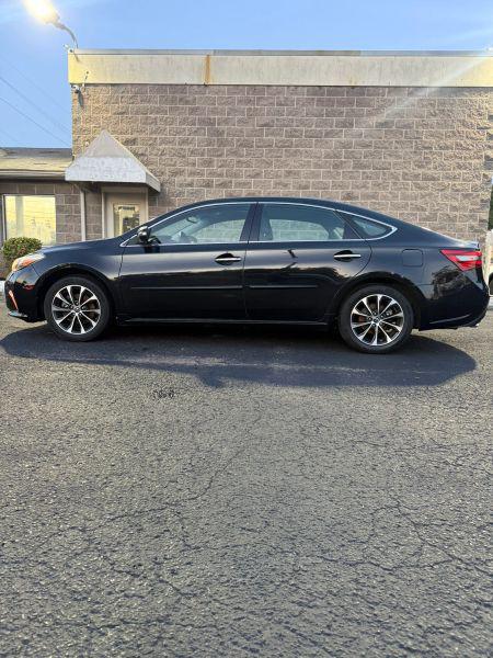 2016 Toyota Avalon XLE Plus