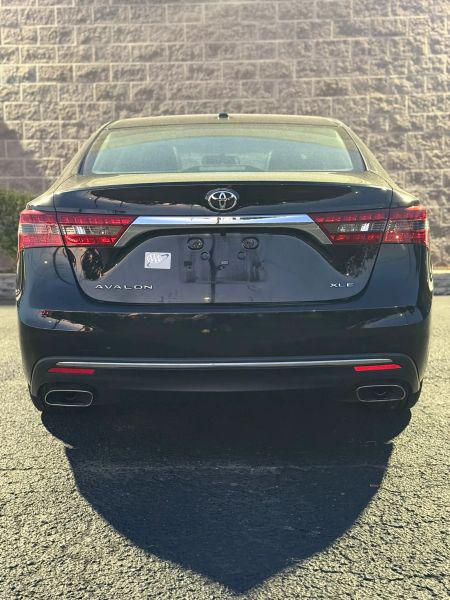 2016 Toyota Avalon XLE Plus