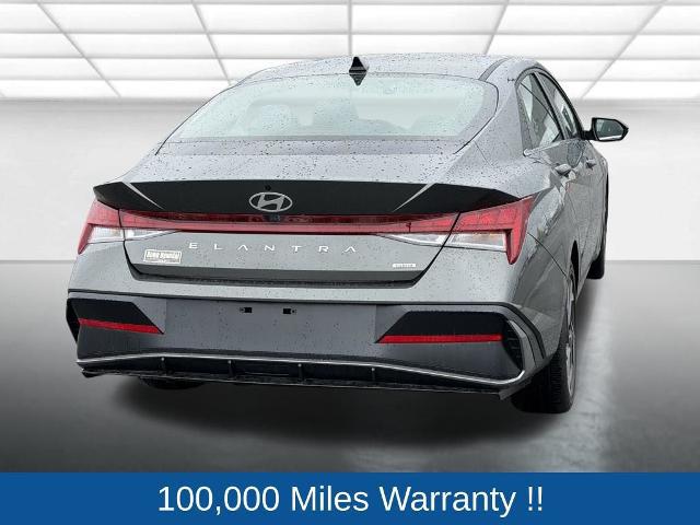 2025 Hyundai Elantra Hybrid Limited