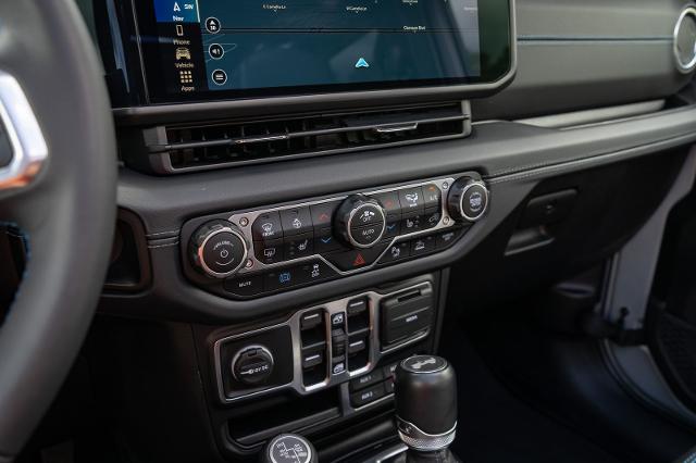 2024 Jeep Wrangler 4xe Summit 4xe