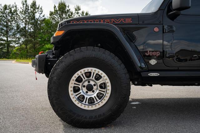 2024 Jeep Gladiator Sport