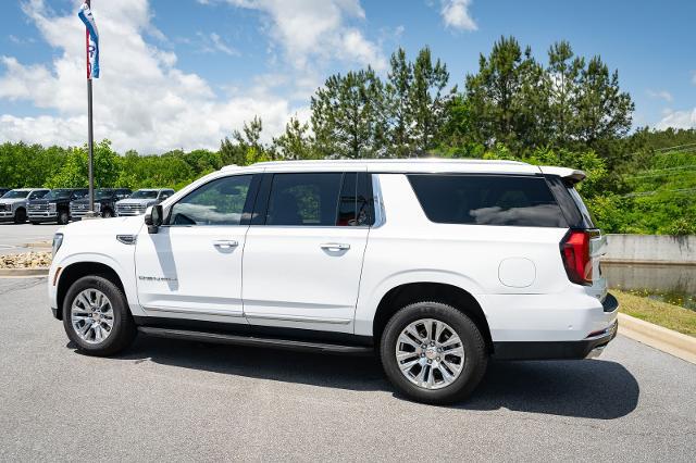 2025 GMC Yukon XL 4WD Denali