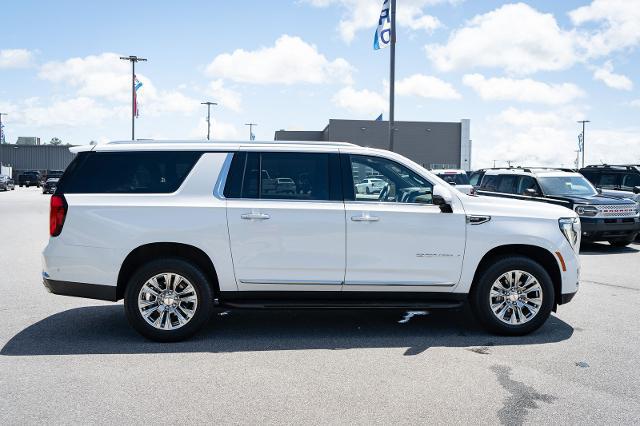 2025 GMC Yukon XL 4WD Denali