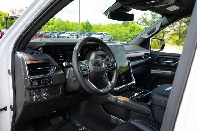 2025 GMC Yukon XL 4WD Denali