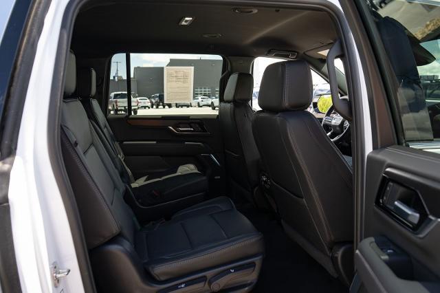 2025 GMC Yukon XL 4WD Denali