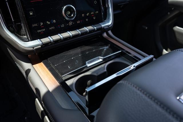2025 GMC Yukon XL 4WD Denali