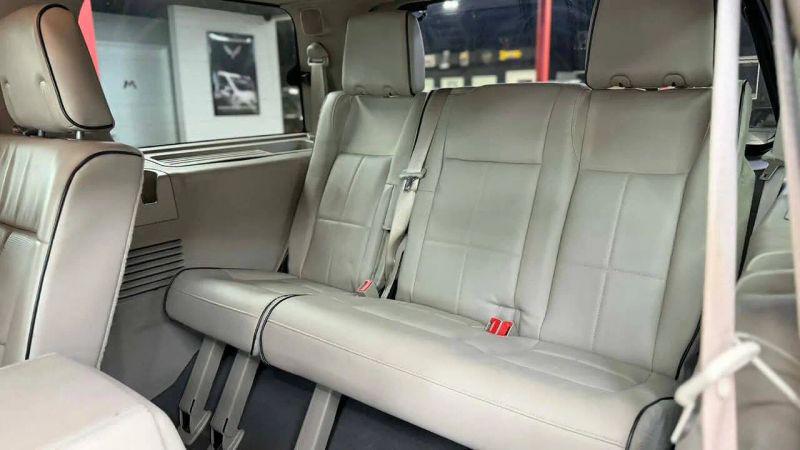2008 Lincoln Navigator Base