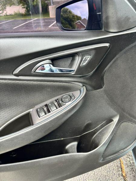 2017 Chevrolet Malibu 1LT