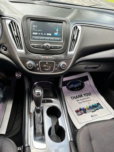 2017 Chevrolet Malibu 1LT