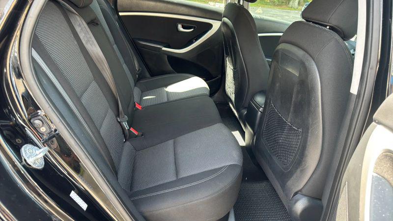 2016 Hyundai Elantra GT Base