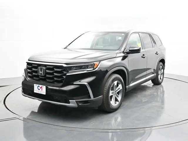 2023 Honda Pilot AWD EX-L 7 Passenger for sale in Lawrence, MA
