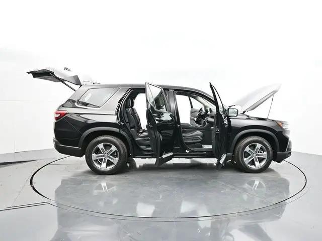 2023 Honda Pilot AWD EX-L 7 Passenger