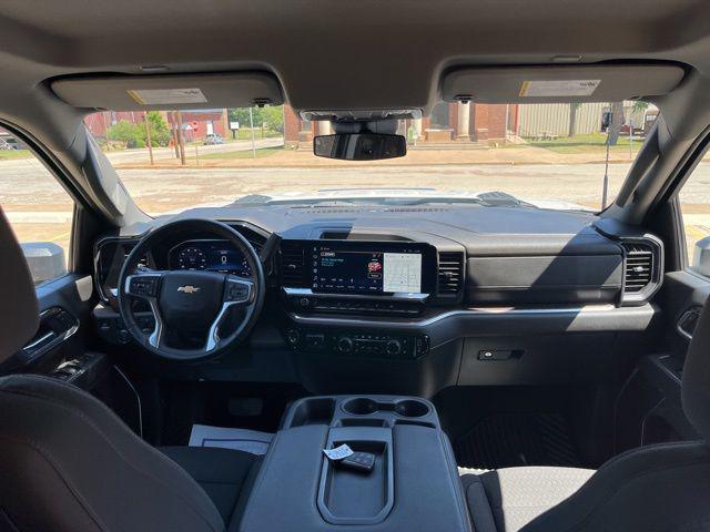 2025 Chevrolet Silverado 2500HD 4WD Crew Cab Standard Bed LT