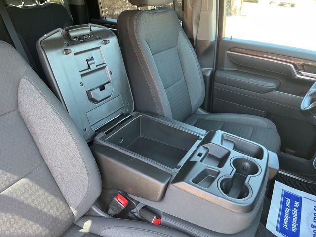 2025 Chevrolet Silverado 2500HD 4WD Crew Cab Standard Bed LT