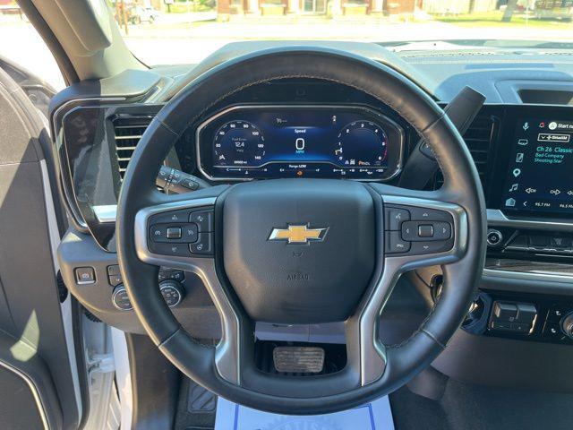 2025 Chevrolet Silverado 2500HD 4WD Crew Cab Standard Bed LT
