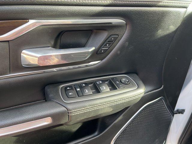 2022 Ram 1500 Laramie Crew Cab 4x4 5'7" Box