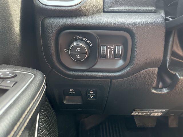 2022 Ram 1500 Laramie Crew Cab 4x4 5'7" Box