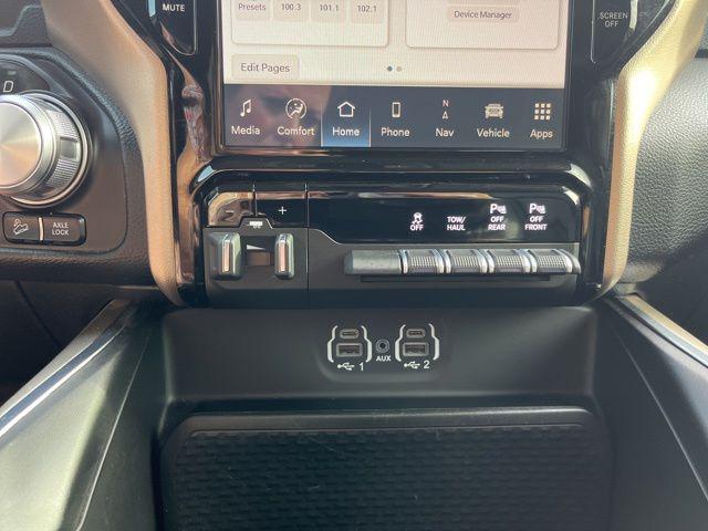 2022 Ram 1500 Laramie Crew Cab 4x4 5'7" Box