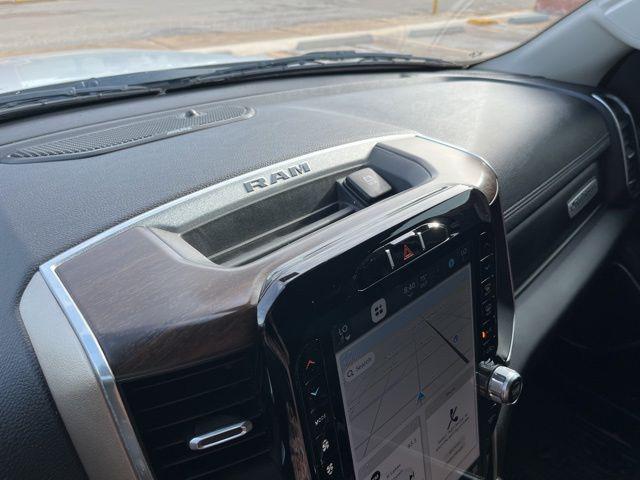 2022 Ram 1500 Laramie Crew Cab 4x4 5'7" Box