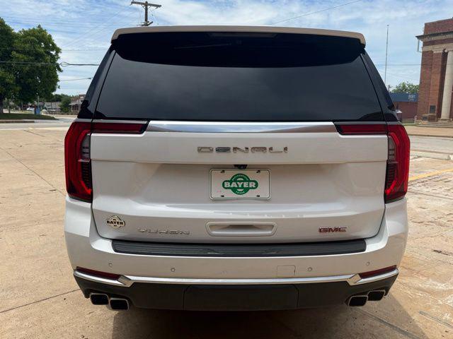 2025 GMC Yukon 4WD Denali