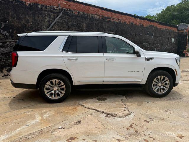 2025 GMC Yukon 4WD Denali