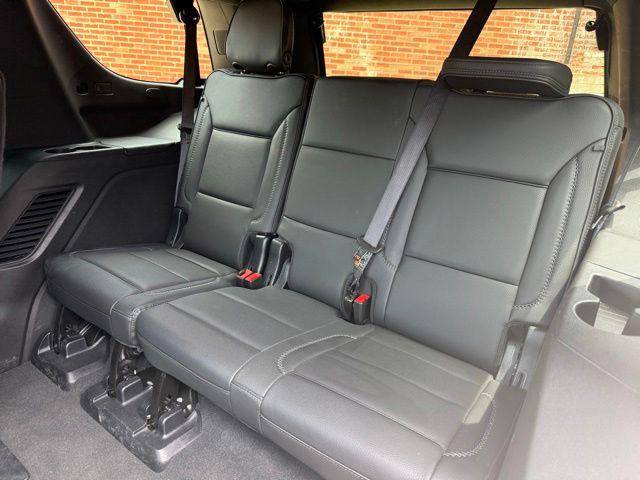 2025 GMC Yukon 4WD Denali