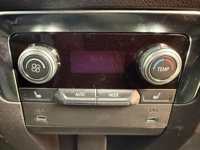 2025 GMC Yukon 4WD Denali