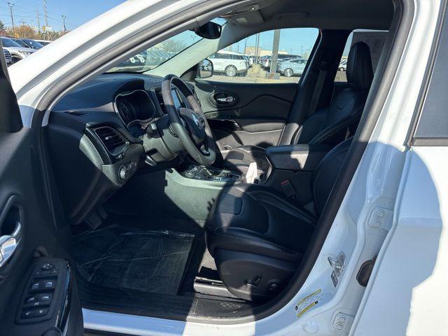 2023 Jeep Cherokee Altitude Lux 4x4