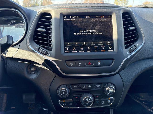 2023 Jeep Cherokee Altitude Lux 4x4
