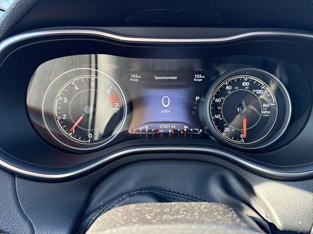 2023 Jeep Cherokee Altitude Lux 4x4
