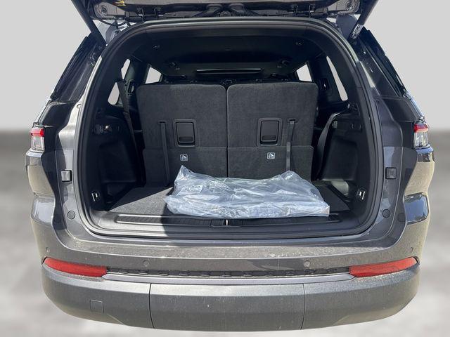 2026 Jeep Grand Cherokee L Altitude 4x4
